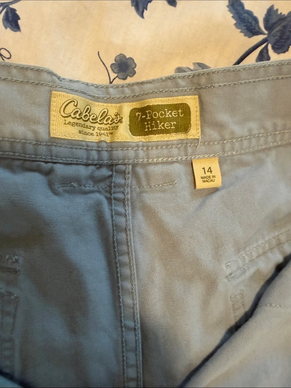 Cabela's 7-Pocket Hiker Shorts — Light Blue Gray Cargo Shorts